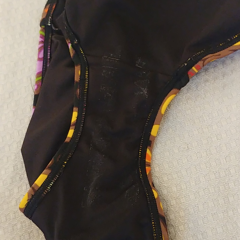 NWOT Victoria's Secret bottoms - Picture 5 of 5